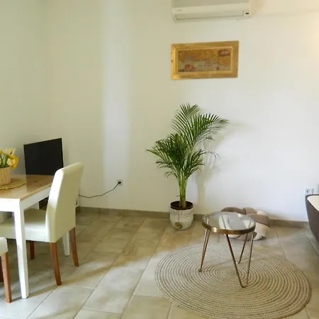 Garni Ivanac Brela Room photo