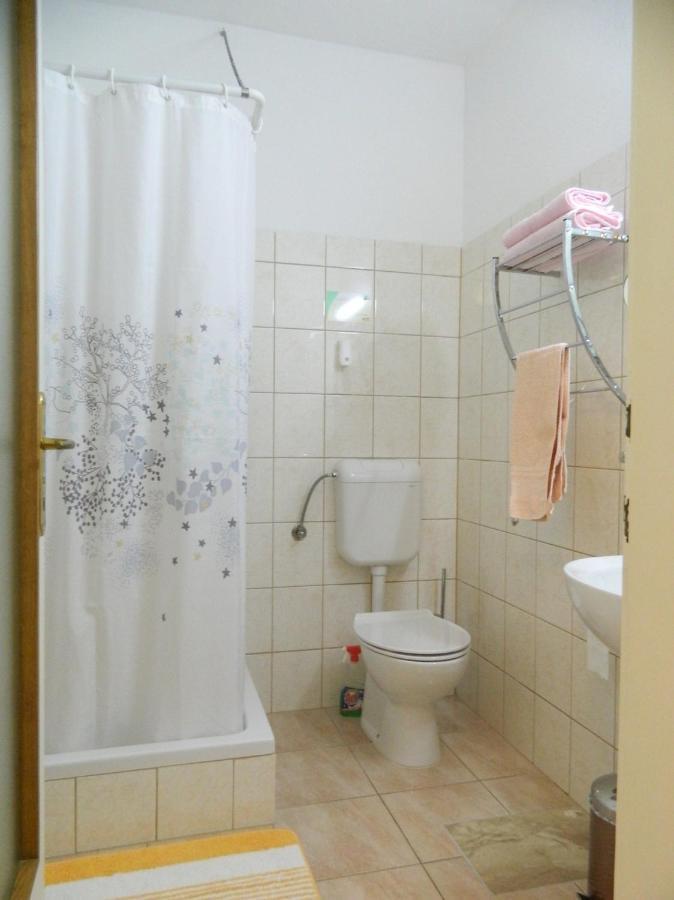 Garni Ivanac Holiday home