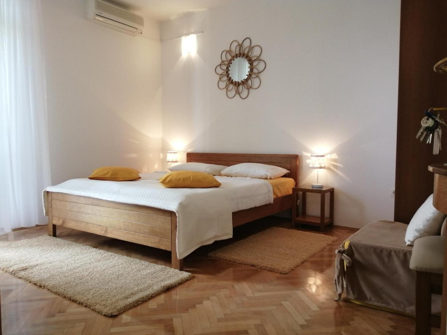Holiday home Garni Ivanac Brela